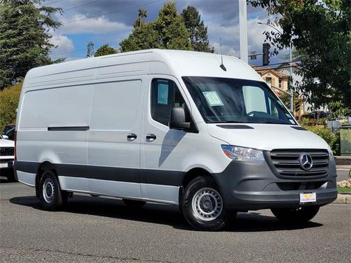 2024 Mercedes-Benz Sprinter 2500 High Roof