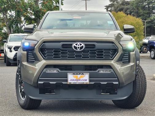 2025 Toyota Tacoma TRD Off Road