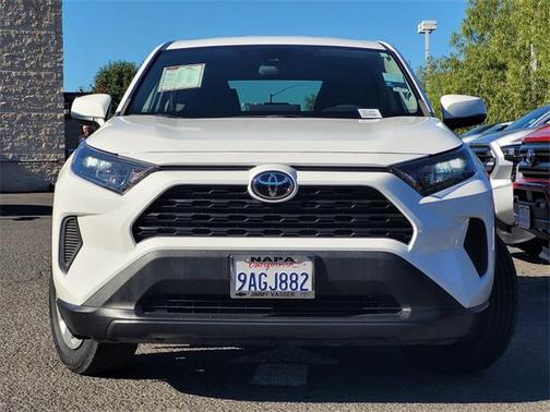 2022 Toyota RAV4 LE