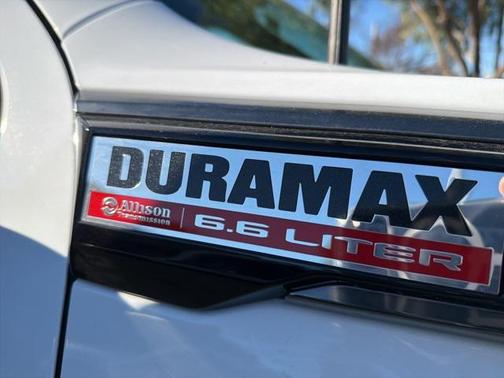 2025 GMC Sierra 2500 AT4