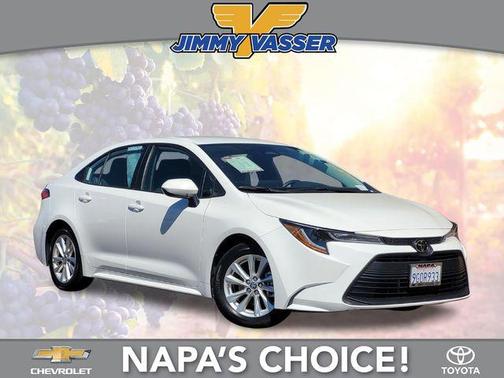 Ice Cap 2023 Toyota Corolla LE