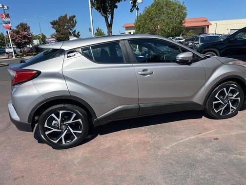 2018 Toyota C-HR XLE Premium
