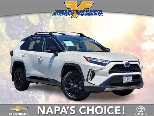 2022 Toyota RAV4 Hybrid SE