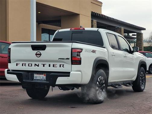 2023 Nissan Frontier PRO-4X