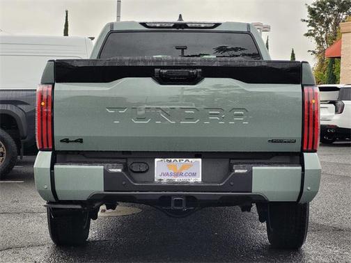 2026 Toyota Tundra Hybrid Platinum