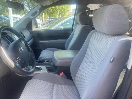 2013 Toyota Tundra Grade