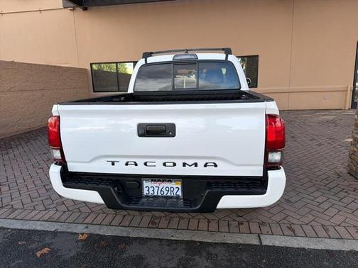 2019 Toyota Tacoma SR