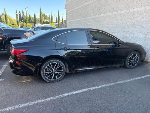 Midnight Black Metallic 2025 Toyota Camry XLE