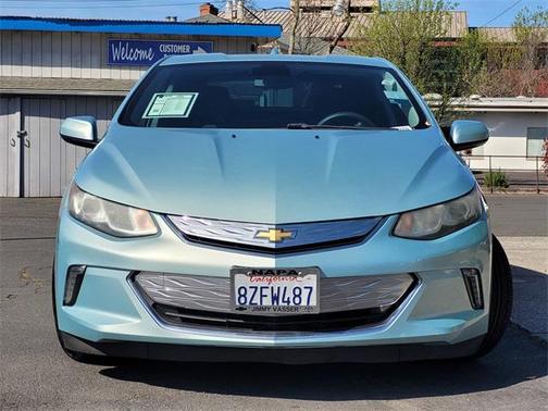 2018 Chevrolet Volt LT