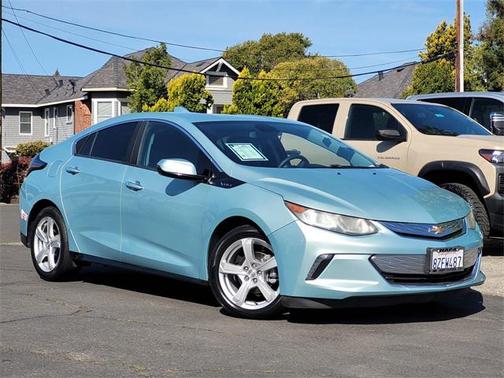 2018 Chevrolet Volt LT