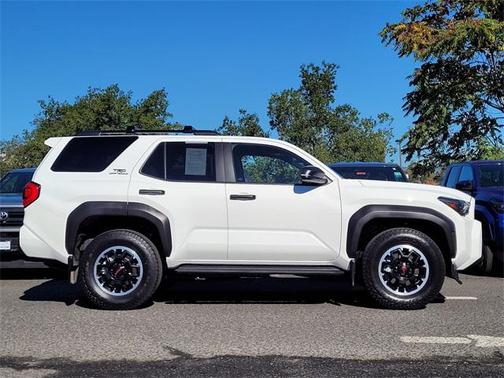 2025 Toyota 4Runner TRD Off Road