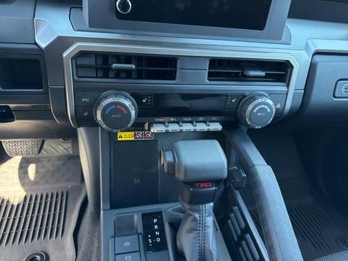 2025 Toyota 4Runner TRD Off Road