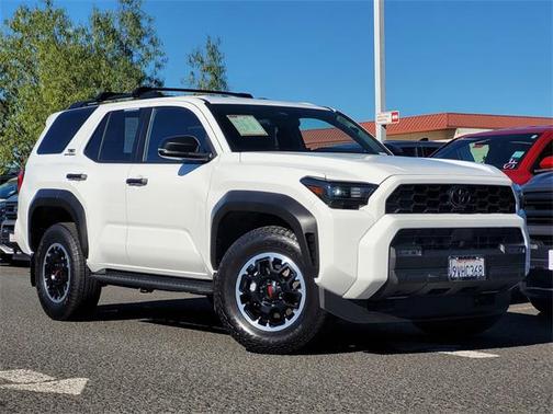 2025 Toyota 4Runner TRD Off Road