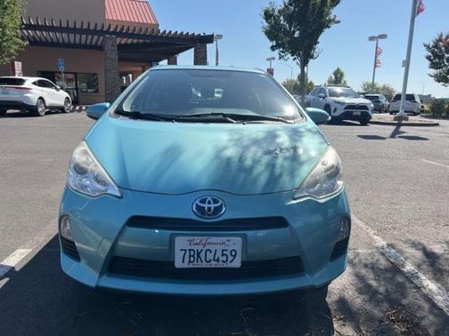 2013 Toyota Prius c Two