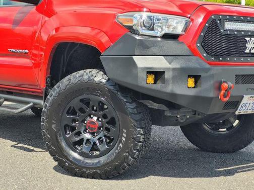 Barcelona Red Metallic 2017 Toyota Tacoma SR5
