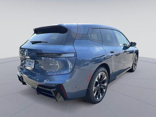 2026 BMW iX xDrive45