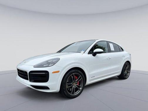 White 2021 Porsche Cayenne GTS