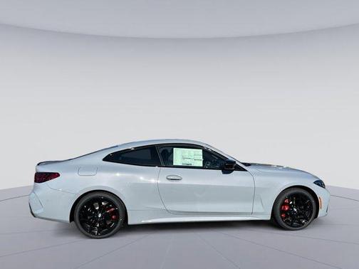 2026 BMW M440 i xDrive