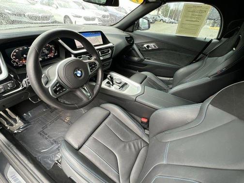 2023 BMW Z4 M40i