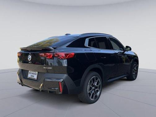 2025 BMW X2 xDrive28i
