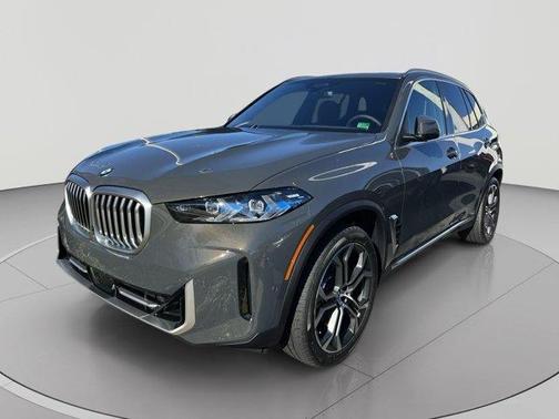 Gray Metallic 2026 BMW X5 xDrive40i