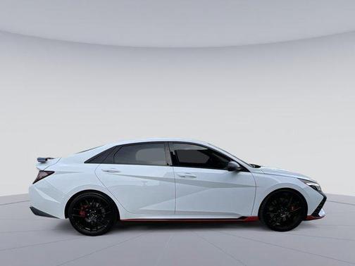 2022 Hyundai ELANTRA N Base