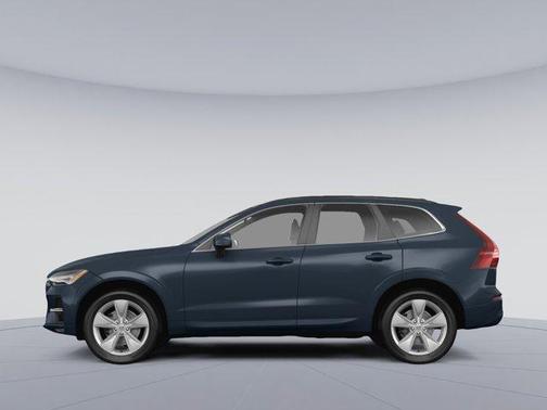 2022 Volvo XC60 B5 Momentum