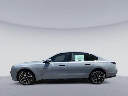 2025 BMW i7 eDrive50