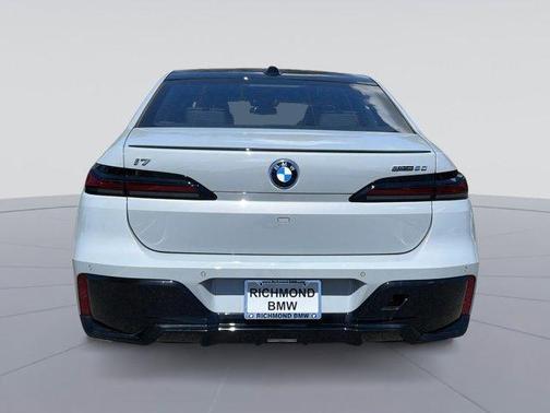 2025 BMW i7 eDrive50