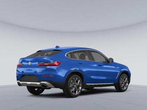 2024 BMW X4 M40i