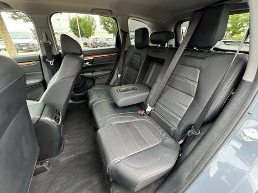 Sonic Gray Pearl 2021 Honda CR-V Touring