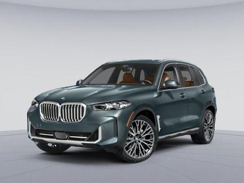 Gray Metallic 2024 BMW X5 xDrive40i