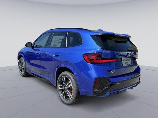Portimao Blue Metallic 2026 BMW X1 xDrive28i