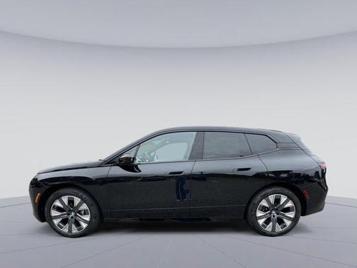 2026 BMW iX xDrive60