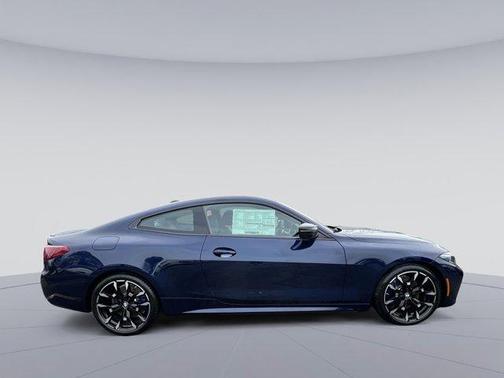 Tanzanite Blue II Metallic 2026 BMW M440 i