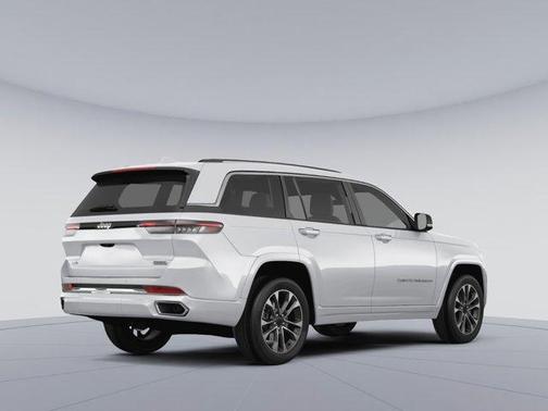 2023 Jeep Grand Cherokee Overland