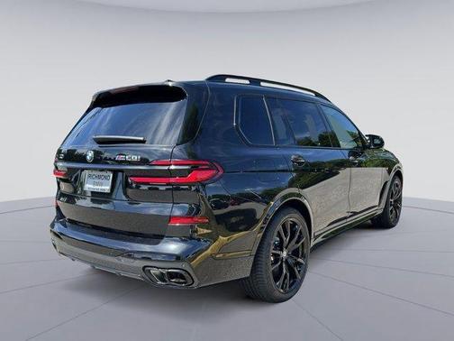 2026 BMW X7 M60i