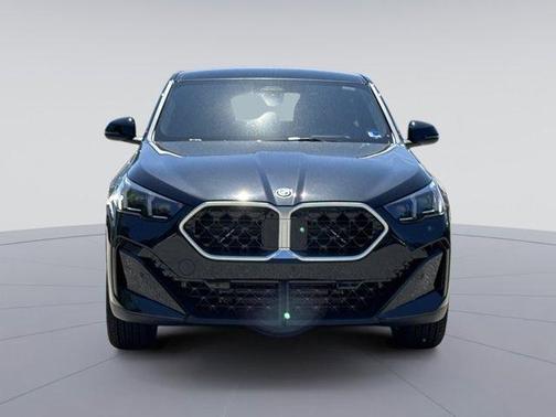 Black Sapphire Metallic 2026 BMW X2 xDrive28i