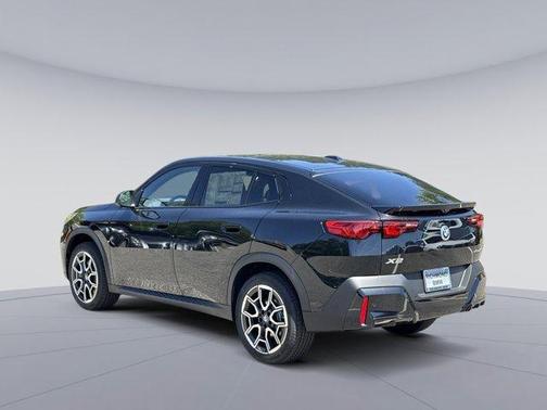Black Sapphire Metallic 2026 BMW X2 xDrive28i
