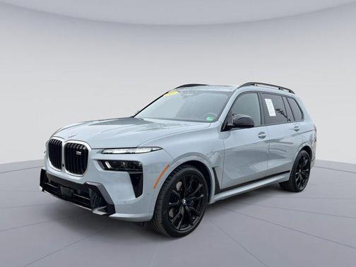 2024 BMW X7 M60i