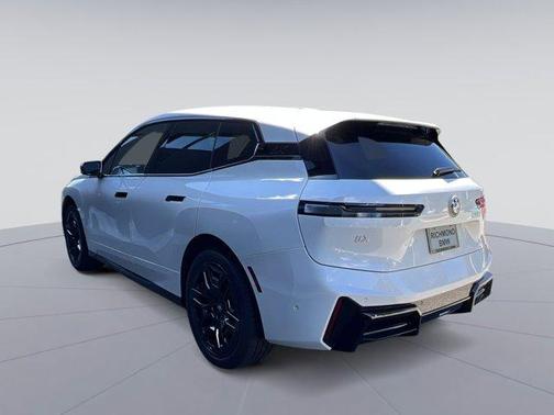 2026 BMW iX xDrive60