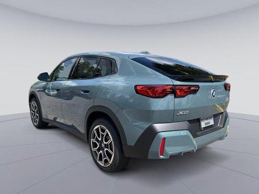 2025 BMW X2 xDrive28i