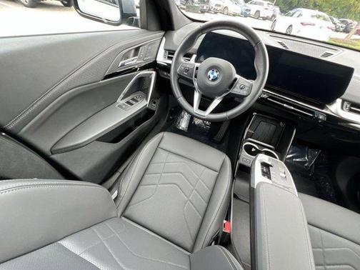 2024 BMW X2 xDrive28i