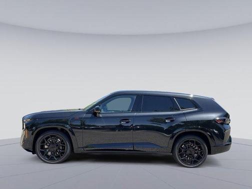 Black Sapphire Metallic 2026 BMW XM LABEL