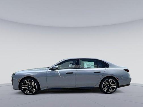 2025 BMW i7 eDrive50