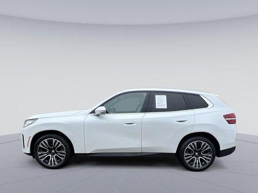 Mineral White Metallic 2025 BMW X3 30 xDrive