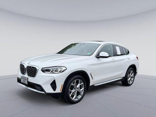 2024 BMW X4 xDrive30i