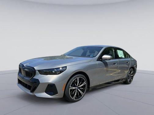 Gray Metallic 2027 BMW 530 i xDrive