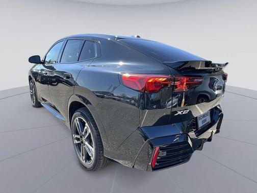 Black Sapphire Metallic 2026 BMW X2 xDrive28i