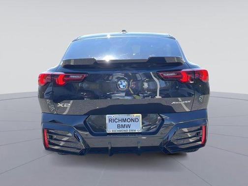 Black Sapphire Metallic 2026 BMW X2 xDrive28i